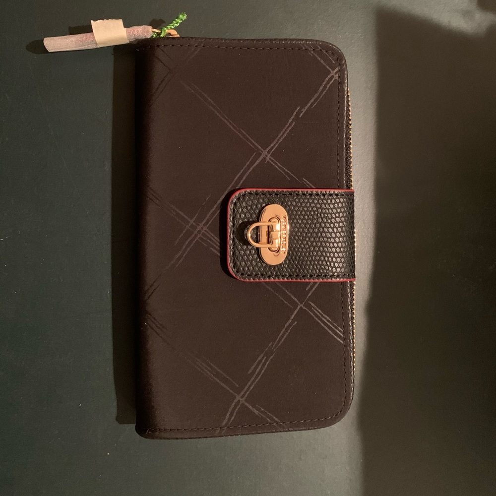 Vera Bradley Wallet